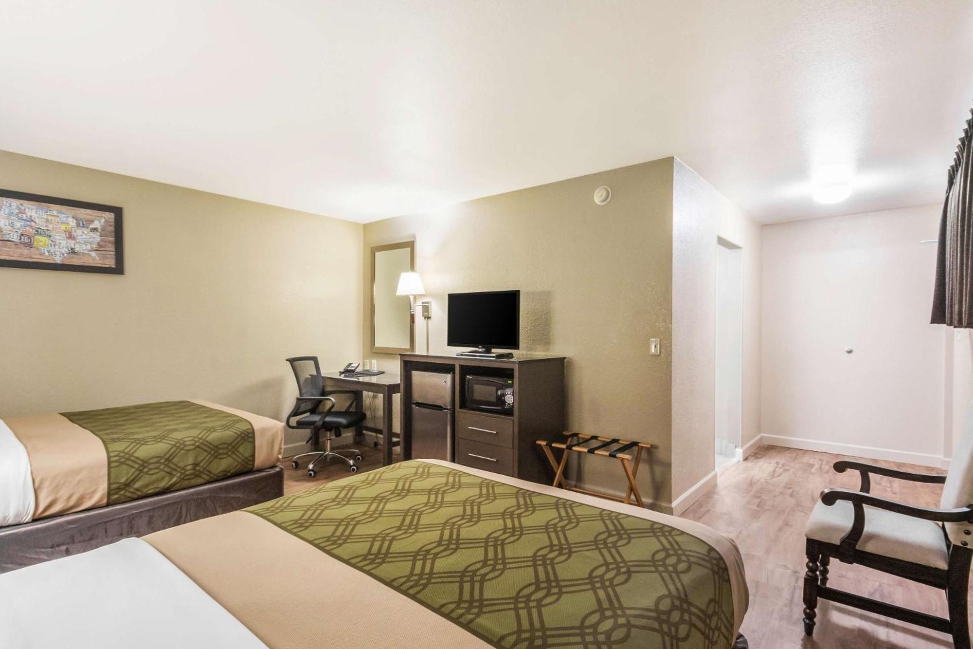 בסילבר ספרינג Econo Lodge Inn & Suites I-35 At Shawnee Mission מראה חיצוני תמונה