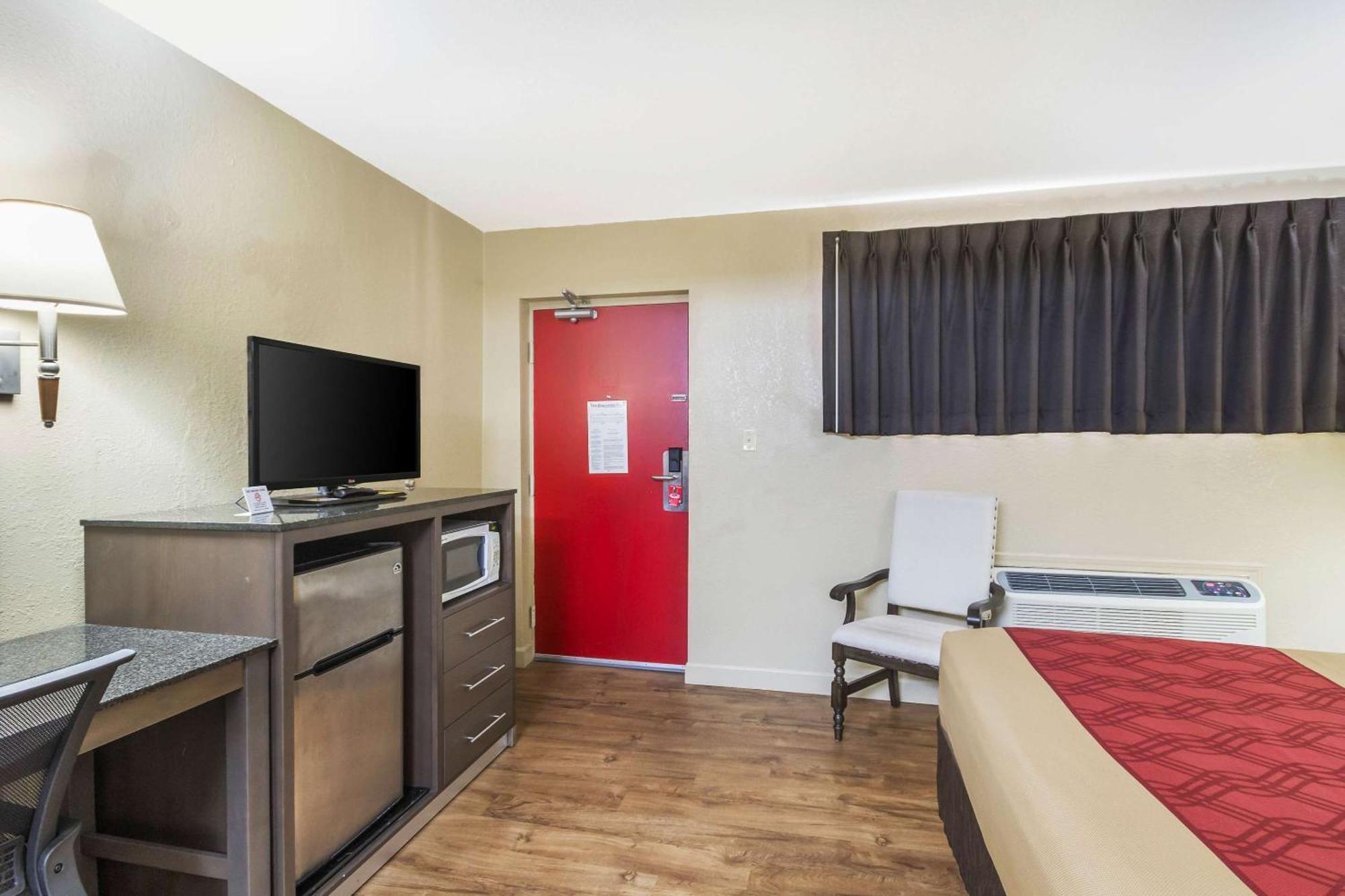 בסילבר ספרינג Econo Lodge Inn & Suites I-35 At Shawnee Mission מראה חיצוני תמונה